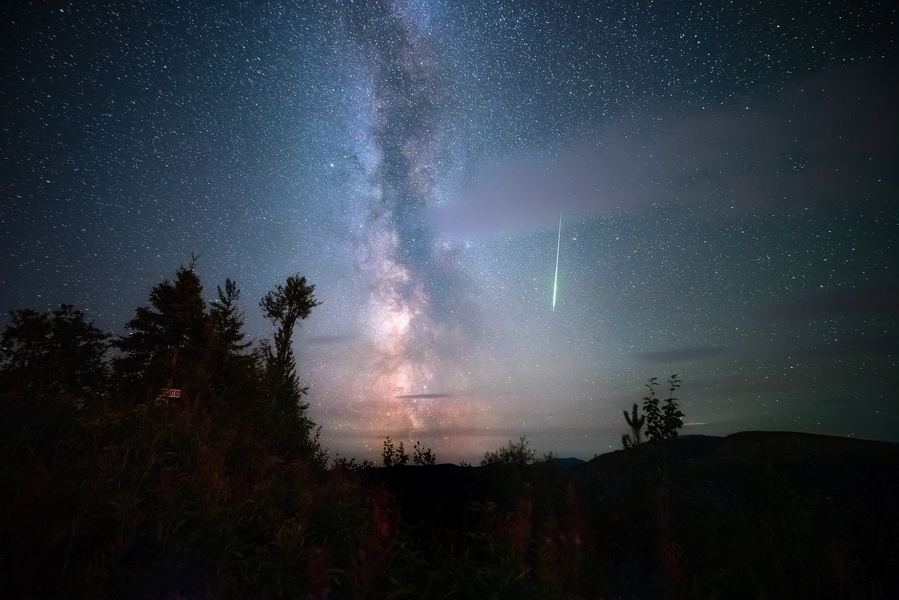 Perseid Meteor Shower, Peace Region